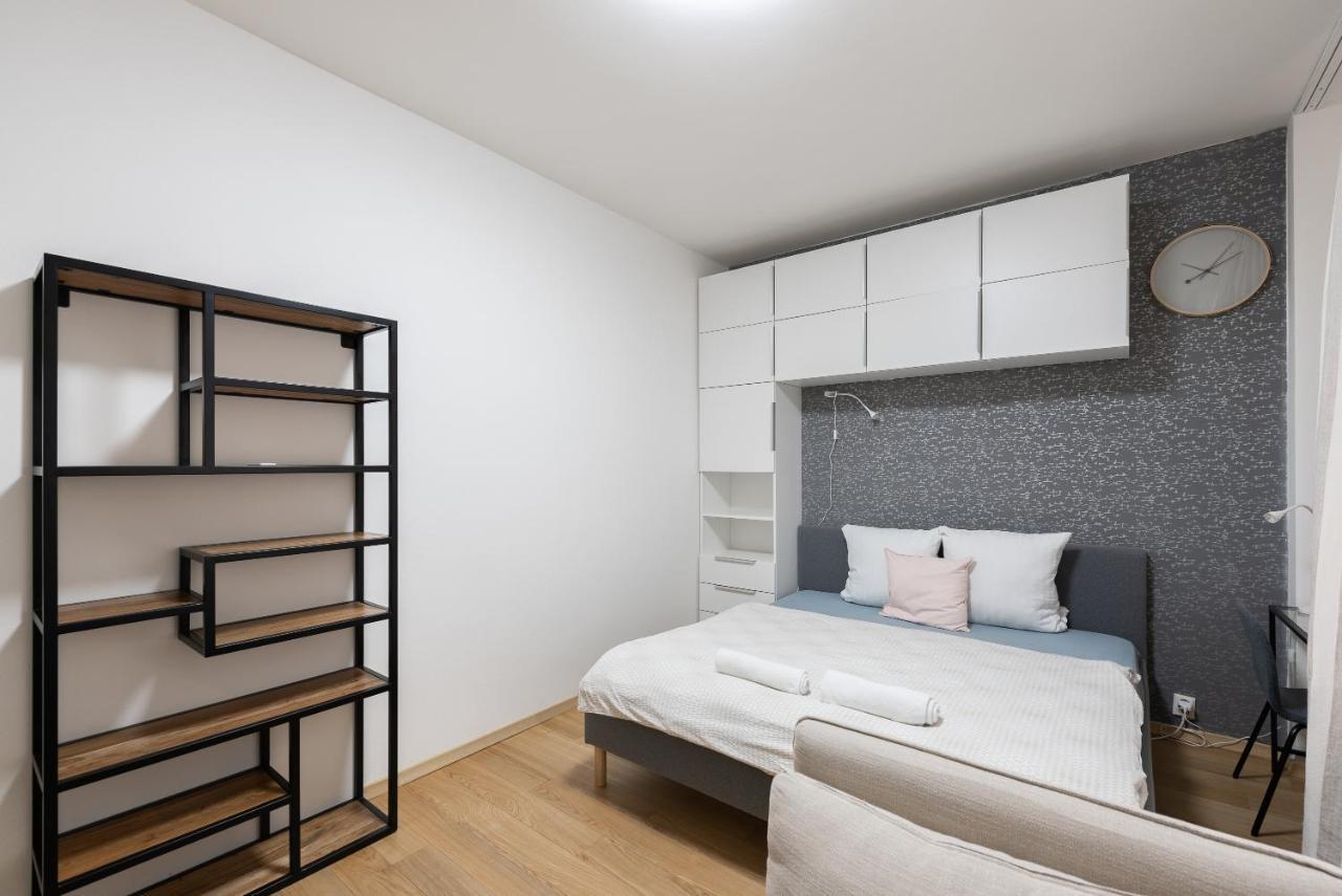 Lotus Apartment プラハ エクステリア 写真